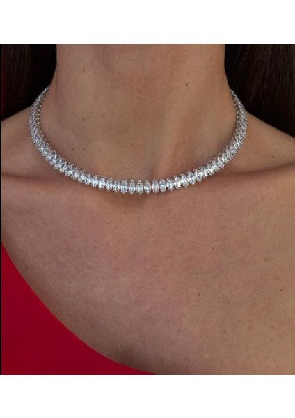 Gümüş Rengi Zirkon Choker kolyeli Kolye küpe ve Bileklikten oluşan Çelik Takı Seti | Sns50081065 fiyatları