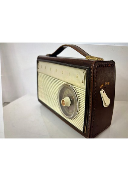 Antika Grundig Radyo - Fm Bandı Yoktur