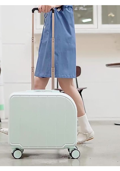 18 Inç Hafif Kabin Bagajı (Yurt Dışından) fırsatları