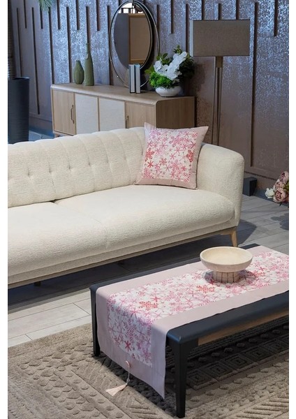 Pamuklu Runner ve Kırlent Kılıfı Seti (1 Adet Runner 55X165 Cm; 2 Adet 50X50 cm Kırlent Kılıfı) modelleri