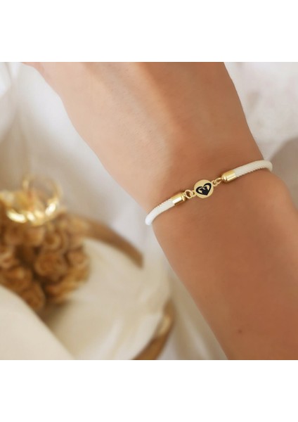 Altın Plakalı 14 Ayar Anne Sevgisi Temalı Yuvarlak Motifli Beyaz Örgülü Hediye BILEKLIK-476SEMBOL fiyatları