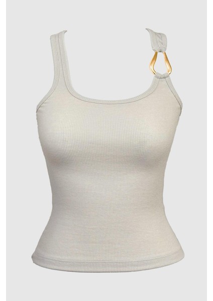 Bej Pamuklu Kalın Askılı Fitilli Toka Detaylı Kadın Atlet