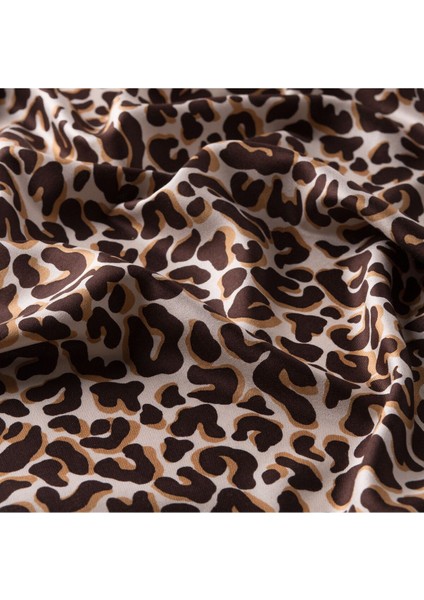 Kahve Leopar Desenli Ipek Şal modelleri