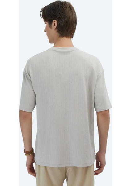 Bej Desenli Bisiklet Yaka T-Shirt fırsatları