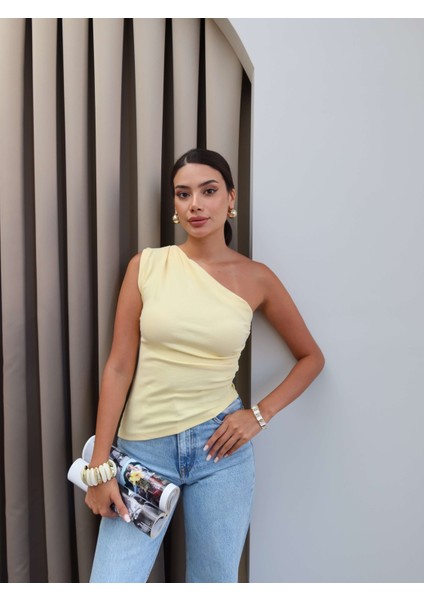 Tek Omuz Asimetrik Bluz fiyatları