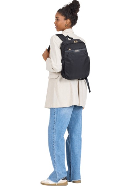 Suya Dayanıklı, Hırsızlık Koruma Cepli, Valiz Sabitleme Kemerli 13.1" Sırt Çantası CB00769