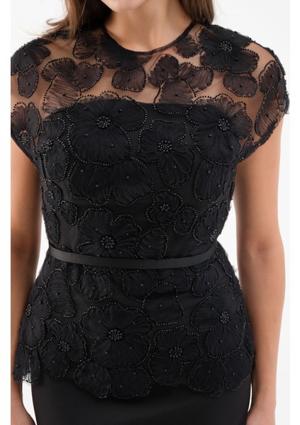 Kadın Siyah Dantelli Midi Abiye Elbise fırsatları