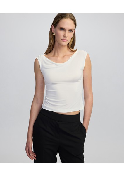 Asimetrik Kol Tişört IW6250070007018