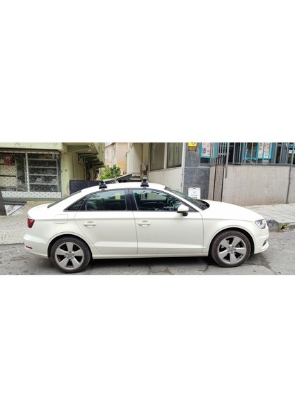 Audi A3 2013-2020 Sedan Oluksuz Üst Tavan Portbagaj Taşıyıcı Ara Atkısı Toros Serisi Pro 4 Gri fırsatları