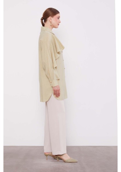 Çağla Yeşili Volan Detay Düğmeli Gömlek fiyatları