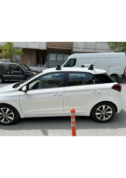 Hyundai Elantra Hb 2013-2018 Tavan Taşıyıcı Ara Barlar – Vidalı Montaj, Toros Fix Pro, Alu Siyah modelleri