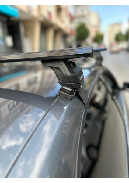 Volkswagen Jetta 2019-2025 Oluksuz Üst Tavan Portbagaj Taşıyıcı Ara Atkısı Toros Serisi Pro 4 Siyah indirimleri