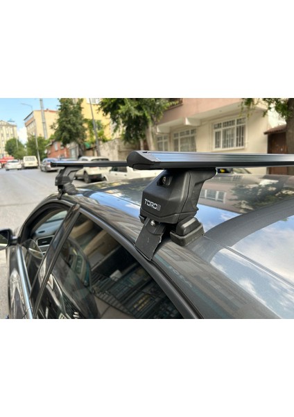 Volkswagen Jetta 2005-2011 Oluksuz Üst Tavan Portbagaj Taşıyıcı Ara Atkısı Toros Serisi Pro 4 Siyah fırsatları