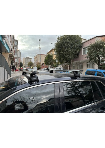 Volkswagen Tiguan 2015-2020 Oluksuz Üst Tavan Portbagaj Taşıyıcı Ara Atkısı Toros Serisi Pro 4 Siyah indirimleri