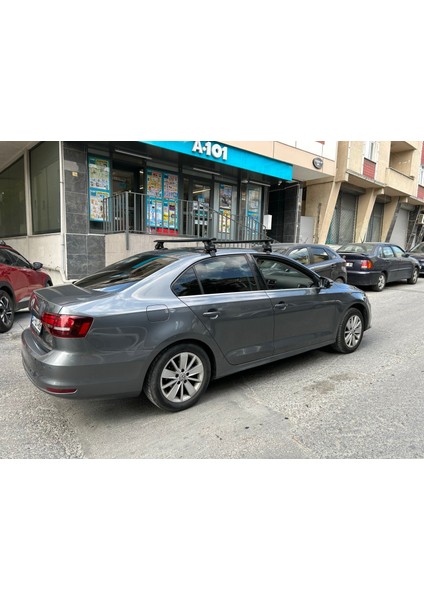 Volkswagen Jetta 2019-2025 Oluksuz Üst Tavan Portbagaj Taşıyıcı Ara Atkısı Toros Serisi Pro 4 Gri fırsatları