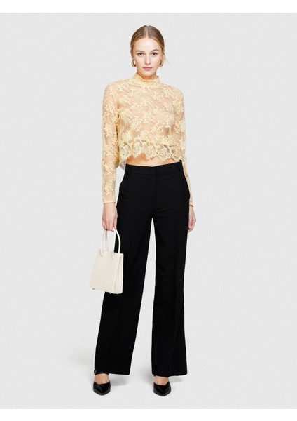 Sisley Viskoz Karışımlı Normal Bel Bol Paça Pantolon Kadın Siyah Pantolon - 324P4KVXLF02I fiyatları