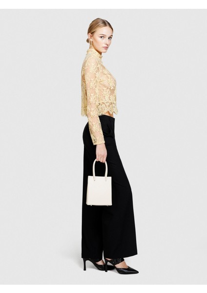 Sisley Viskoz Karışımlı Normal Bel Bol Paça Pantolon Kadın Siyah Pantolon - 324P4KVXLF02I modelleri