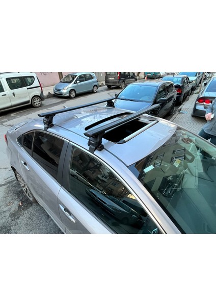 Toyota Corolla Sedan 2018-2025 Oluksuz Üst Tavan Portbagaj Taşıyıcı Ara Atkısı Toros Serisi Pro 4 Gri modelleri