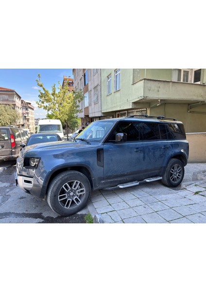 Land Rover Defender 110 2020-2025 Araç Üstü Alüminyum Tavan Yan Rayları Plus Serisi - Siyah fırsatları