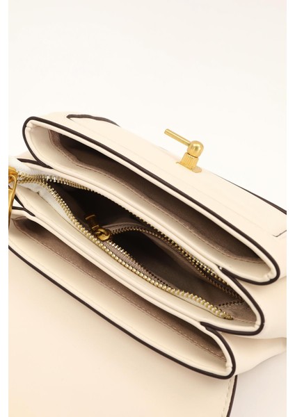 Krem Kilit Çevirmeli Omuz Çantası modelleri