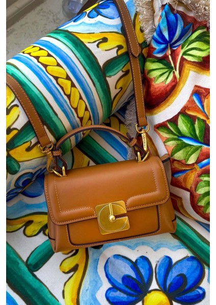 Kahve Kilit Çevirmeli Omuz Çantası