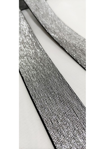 4cm Genişlikte Düz Gümüş Simli Lastik Şerit / 1 Metre fiyatları