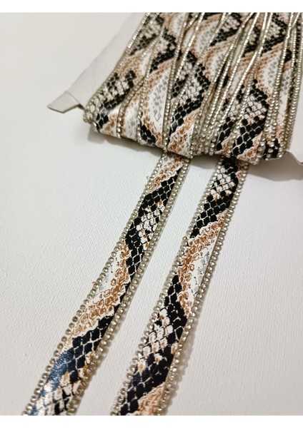 Timsah Desen Taşlı Yapıştırma Şerit