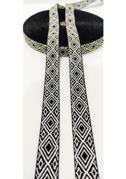 Siyah Krem Geometrik Desen Etnik Dar Dokuma Şerit