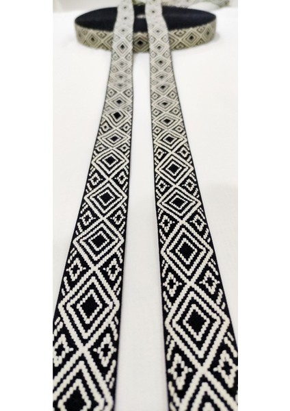 Siyah Krem Geometrik Desen Etnik Dar Dokuma Şerit modelleri