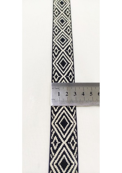 Siyah Krem Geometrik Desen Etnik Dar Dokuma Şerit fırsatları