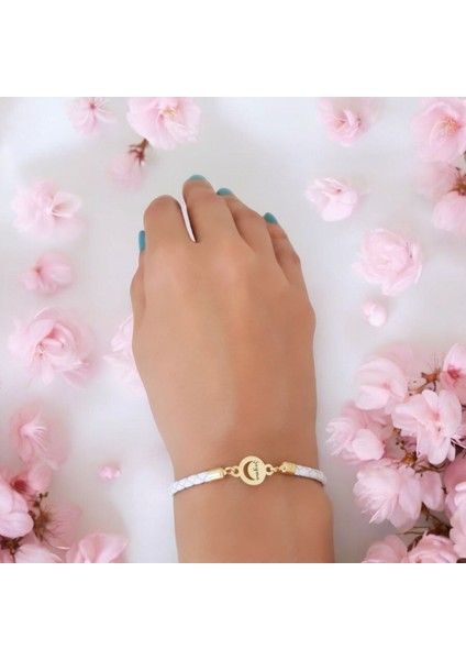 14 Ayar Altın Plakalı Şeyma Ismine Özel Ay Motifli Doğal Beyaz Derili Hediye BILEKLIK-477ISIM