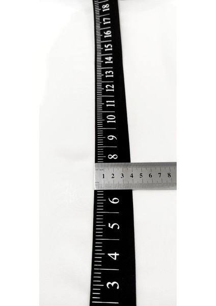 Siyah Beyaz Metre Desenli Lastik Şerit fırsatları