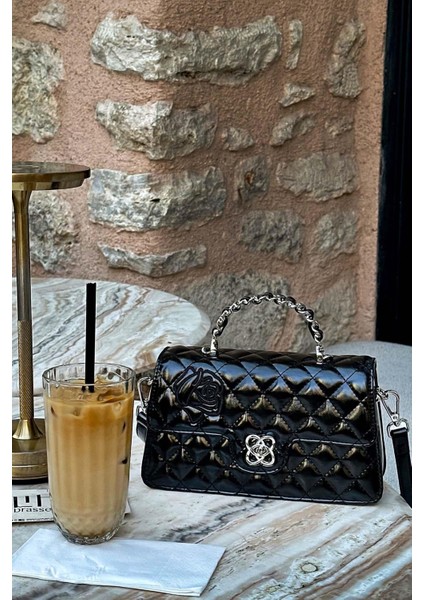 Siyah Gül Baskılı El Çantası