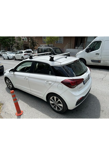 Toyota Land Cruiser 1958 Tavan Taşıyıcı Ara Barlar – Vidalı Montaj, Toros Fix Pro, Siyah indirimleri