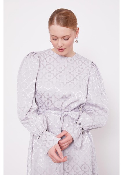 Gri Yonca Desen Elbise fırsatları