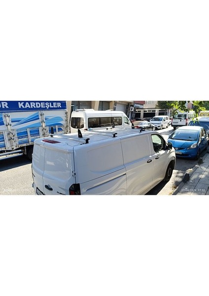 Volkswagen Transporter T6 Aluminium Üst Tavan Merdiven Taşıyıcı Bar 2015- Sonrası 2 Adet indirimleri