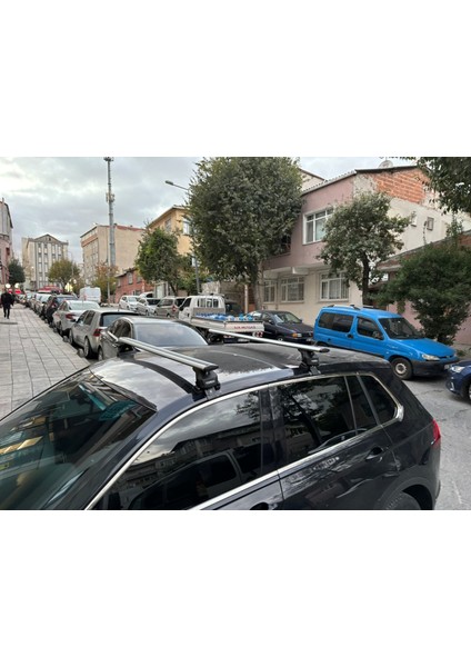 Volkswagen Tiguan 2015-2020 Oluksuz Üst Tavan Portbagaj Taşıyıcı Ara Atkısı Toros Serisi Pro 4 Gri fırsatları