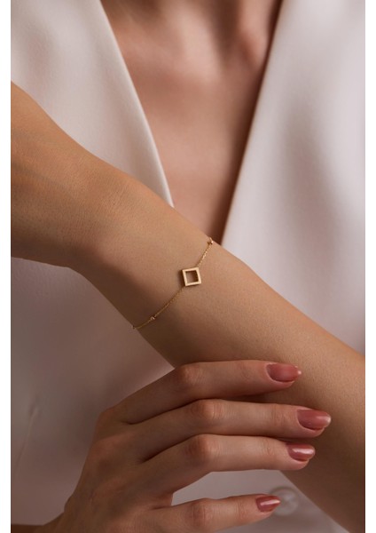 14 Ayar Kare Taşlı Bileklik