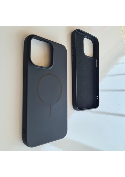 iPhone 15 Pro Magsafe ile Uyumlu Yumuşak Soft Mükemmel Manyetik Esnek Lansman Silikon Kılıf modelleri