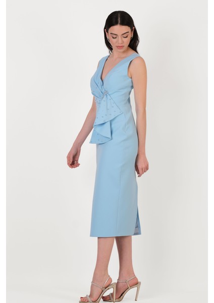Daniele Kruvaze Yaka Bel Pileli Mendil Inci Işlemeli Midi Abiye Elbise Mavi modelleri