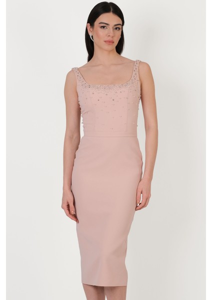 Ormilda Kare Yaka Inci Işlemeli Midi Abiye Elbise Pudra