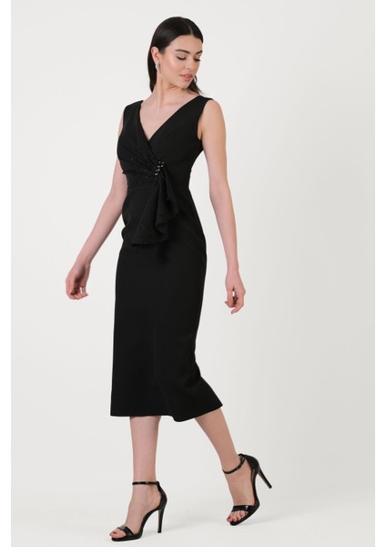 Daniele Kruvaze Yaka Bel Pileli Mendil Inci Işlemeli Midi Abiye Elbise Siyah fiyatları