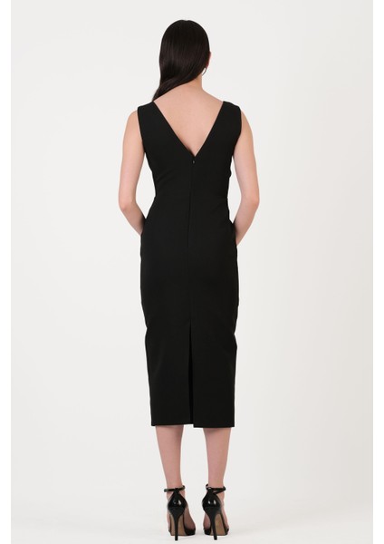 Daniele Kruvaze Yaka Bel Pileli Mendil Inci Işlemeli Midi Abiye Elbise Siyah fırsatları