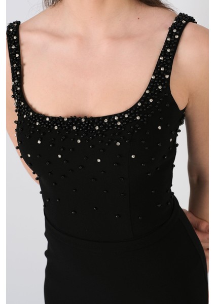 Ormilda Kare Yaka Inci Işlemeli Midi Abiye Elbise Siyah modelleri