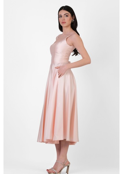 Nema Sırtı Çapraz Bağlamalı U Yaka Midi Abiye Elbise Pudra fırsatları