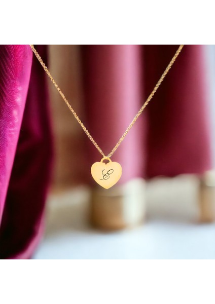 14 Ayar Altın Plakalı E Harfine Özel Zincirli Kalp Figürlü Hediyelik KOLYE-481HARF fiyatları