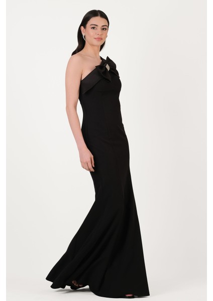 Cruciano Fiyonklu Straplez Yaka Uzun Abiye Elbise Siyah