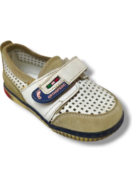 3041-20 Delikli Cırtlı Erkek Çocuk Sandalet