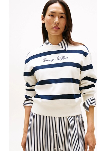 Kadın Çizgili ve Yazı Nakışlı Sweatshirt - Ekru/lacivert