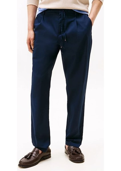 Erkek Tapered Fit Bilek Boy Teknik Kumaş Pantolon - Lacivert